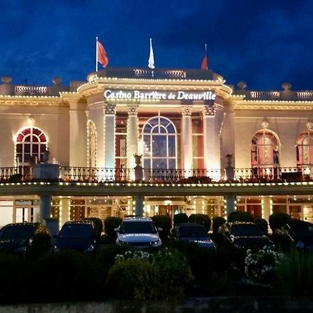 Le Camaieu Deauville Exteriér fotografie